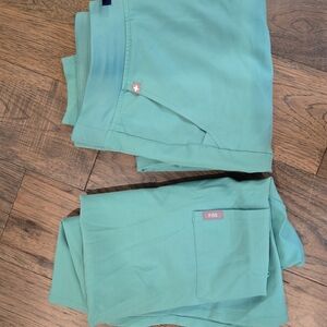 FIGS - Surgical Green